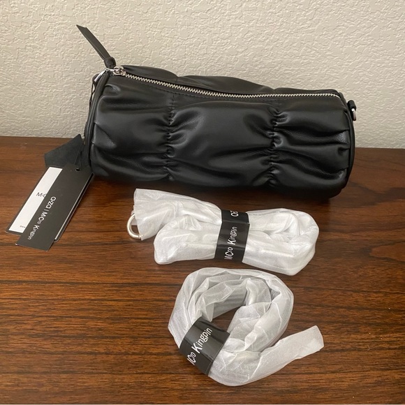 AZA Micro Kingpin Black Gathered Barrel Bag Round Log Crossbody Chain Purse - Picture 3 of 14